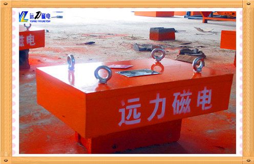 懸掛式永磁除鐵器輸送帶專(zhuān)用吸鐵器不走尋常路方能成功